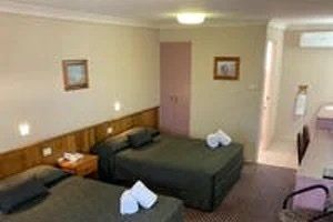 Outback Motel - Perths Hotel 9