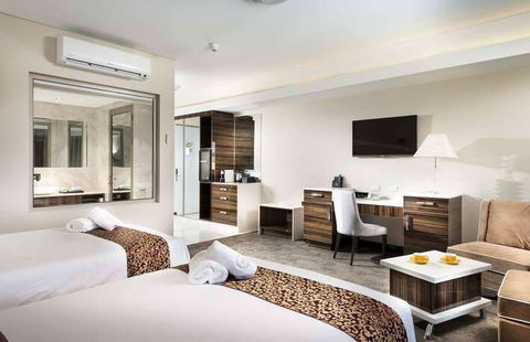 Swan River Hotel - Perths Hotel 3