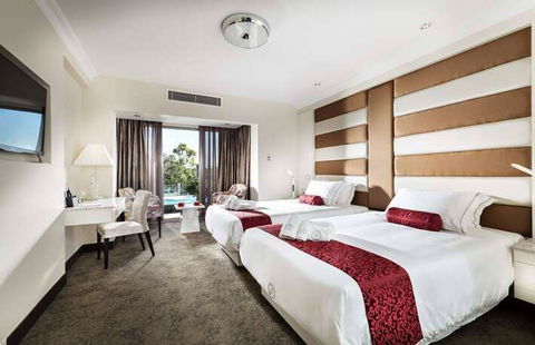 Swan River Hotel - Perths Hotel 8
