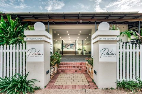 Palms City Resort - Perths Hotel 6