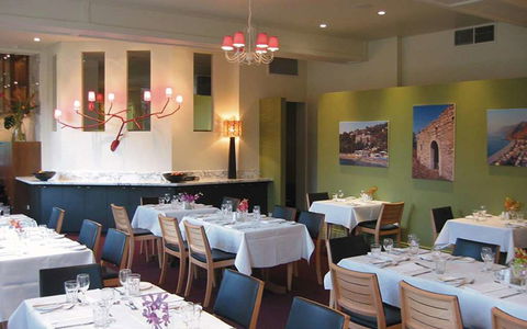 Best Western Plus The Tudor-Box Hill - Perths Hotel 10