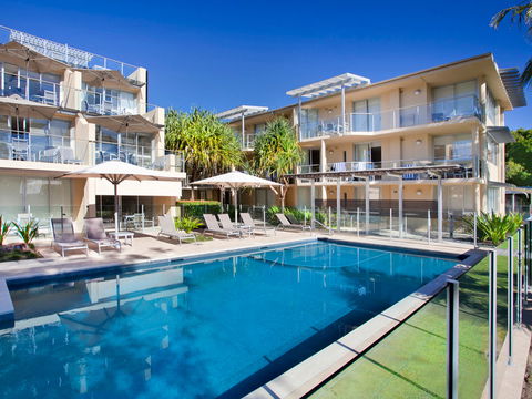 Maison Noosa Beachfront Resort - Perths Hotel 0