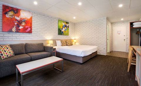 Villa Noosa Hotel - Perths Hotel 2