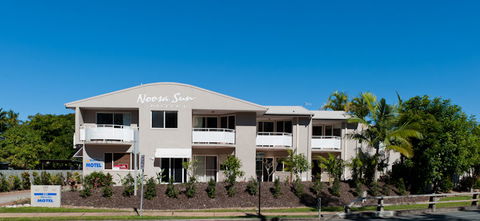 Noosa Sun Motel & Holiday Apartments - Perths Hotel 0