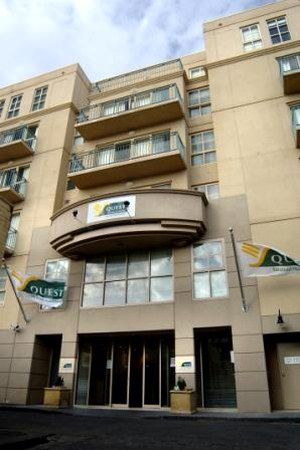 Quest Carlton on Finlay - Perths Hotel 0