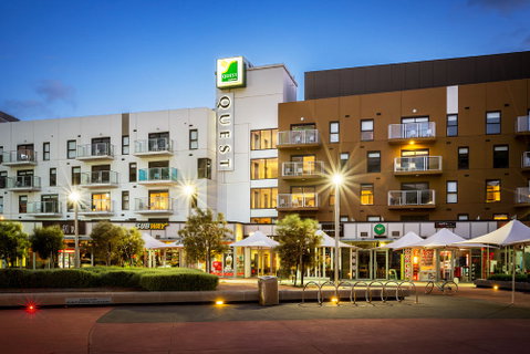 Quest Docklands - Perths Hotel 0
