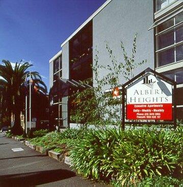 Albert Heights Service Apts - Perths Hotel 0