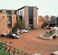 Desert Cave Hotel - Perths Hotel