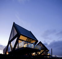 Mona Pavilions - Perths Hotel