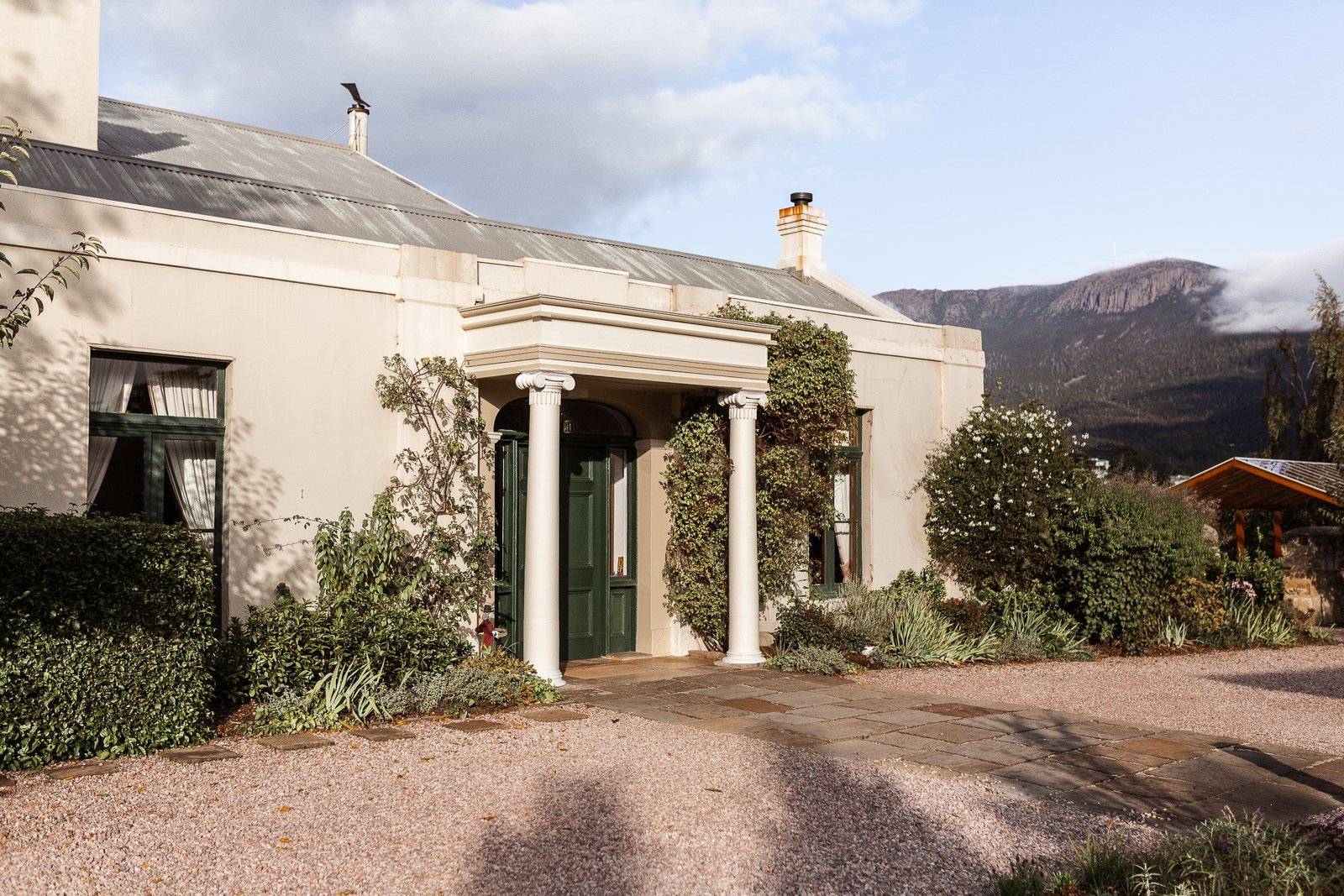 Mount Stuart TAS Perths Hotel