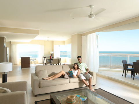 Oaks Resort & Spa Hervey Bay - Perths Hotel 2