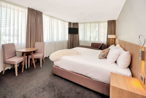 Clarion Hotel Townsville - Perths Hotel 0