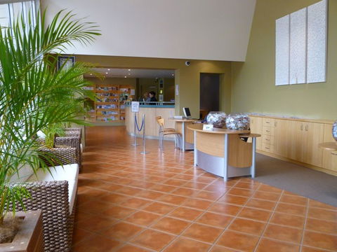 Ocean Beach Resort And Holiday Park - Perths Hotel 1