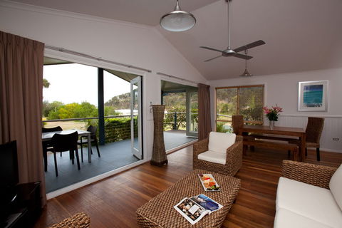 Ocean Beach Resort And Holiday Park - Perths Hotel 2