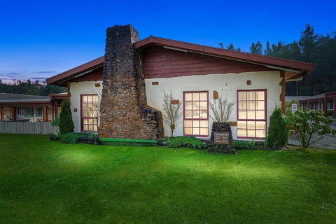 Gold Rush Inn - Perths Hotel 2