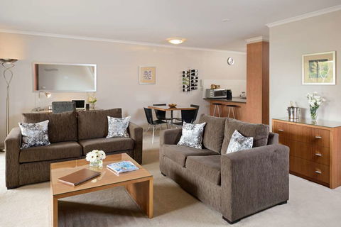 Ringwood Royale Apartment Hotel - Perths Hotel 2