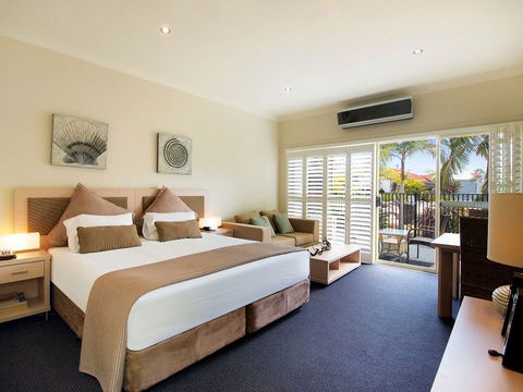 Oaks Pacific Blue Resort - Perths Hotel 0