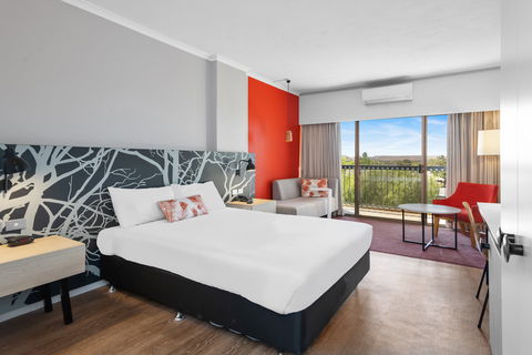 The Plaza Hotel Kalgoorlie - Perths Hotel 2