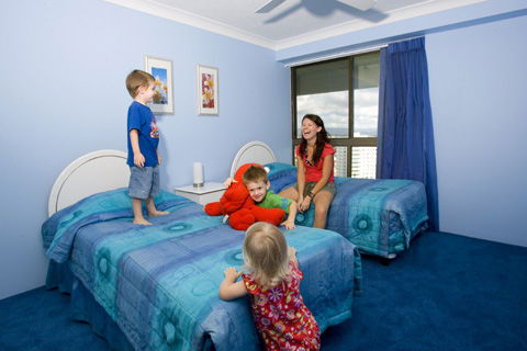Gemini Court Holiday Apartments - Perths Hotel 4