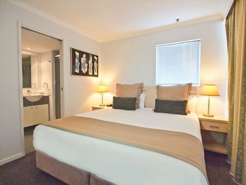 Oaks Lexicon Apartment Hotel - Perths Hotel 2