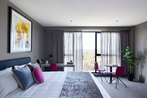The Chen - Art Series - Perths Hotel 10
