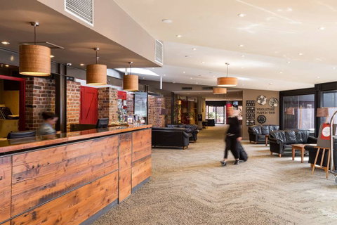 The Old Woolstore Apartment Hotel - Perths Hotel 1
