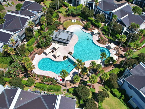 Pullman Magenta Shores Resort - Perths Hotel 1