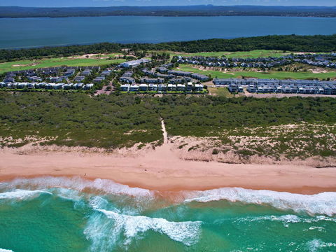 Pullman Magenta Shores Resort - Perths Hotel 2