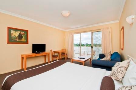 Nagambie Waterfront Motel - Perths Hotel 1