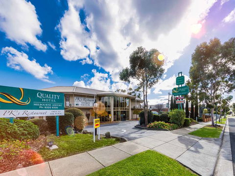 Quality Hotel Melbourne Airport - Perths Hotel 2