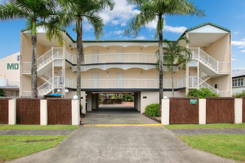 Cairns City Sheridan - Perths Hotel 0