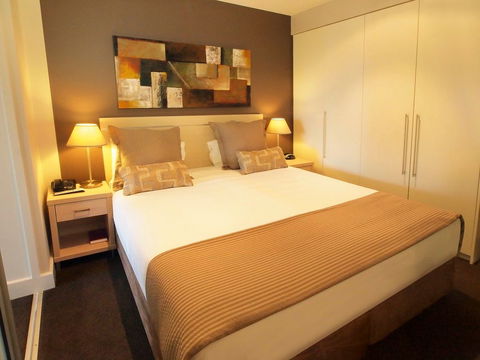 Oaks Pier Plaza - Perths Hotel 2
