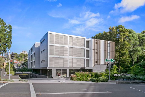 Good Life Suites - Perths Hotel 0