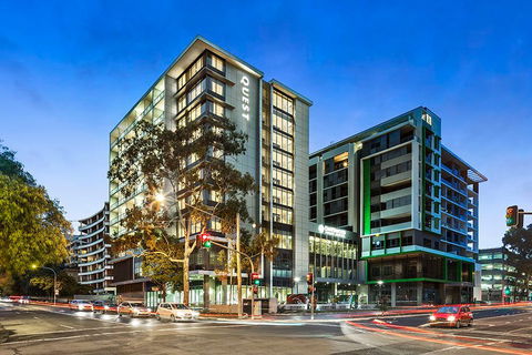 Quest Chatswood - Perths Hotel 0