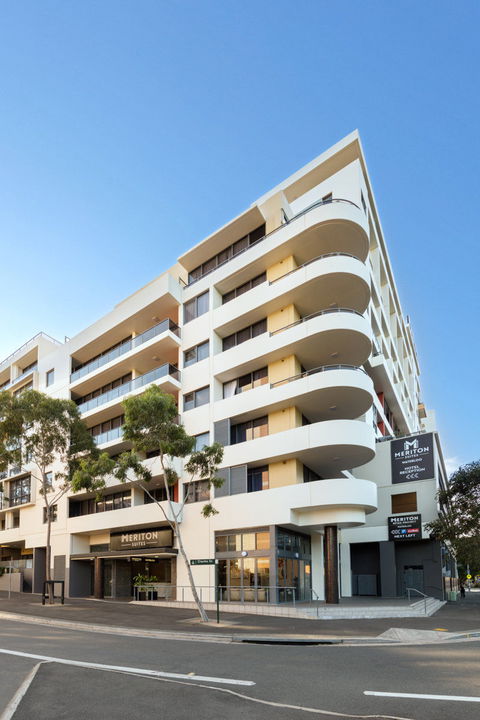 Meriton Suites Waterloo - Perths Hotel 0