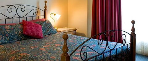 John Pirie Motor Inn - Perths Hotel 0