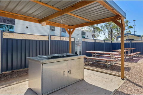 Discovery Parks Whyalla Foreshore - Perths Hotel 1