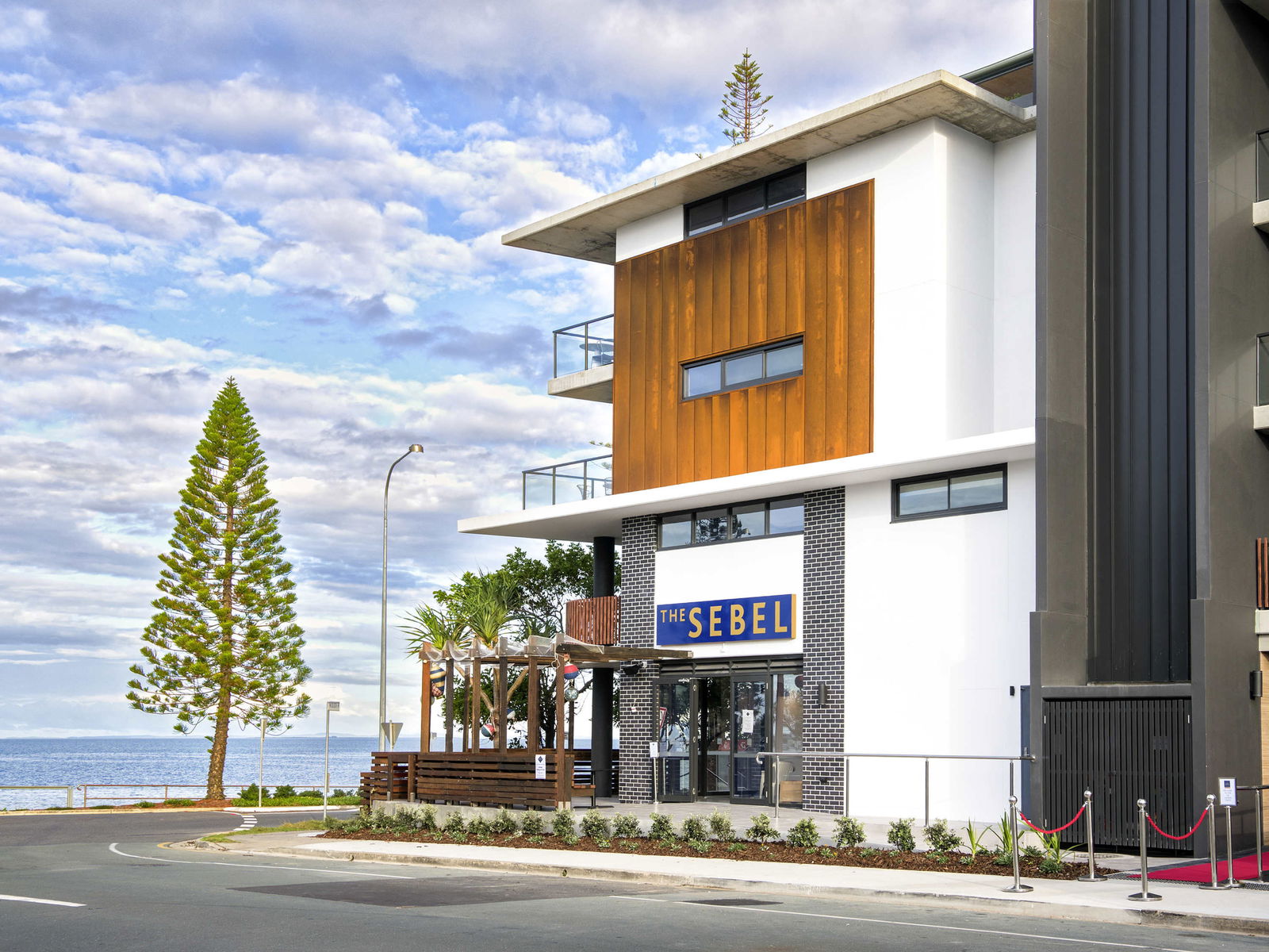 Margate QLD Perths Hotel