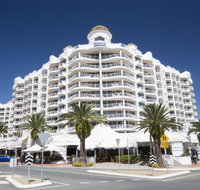 Phoenician Resort - Perths Hotel