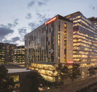 Travelodge Melbourne Docklands - Perths Hotel