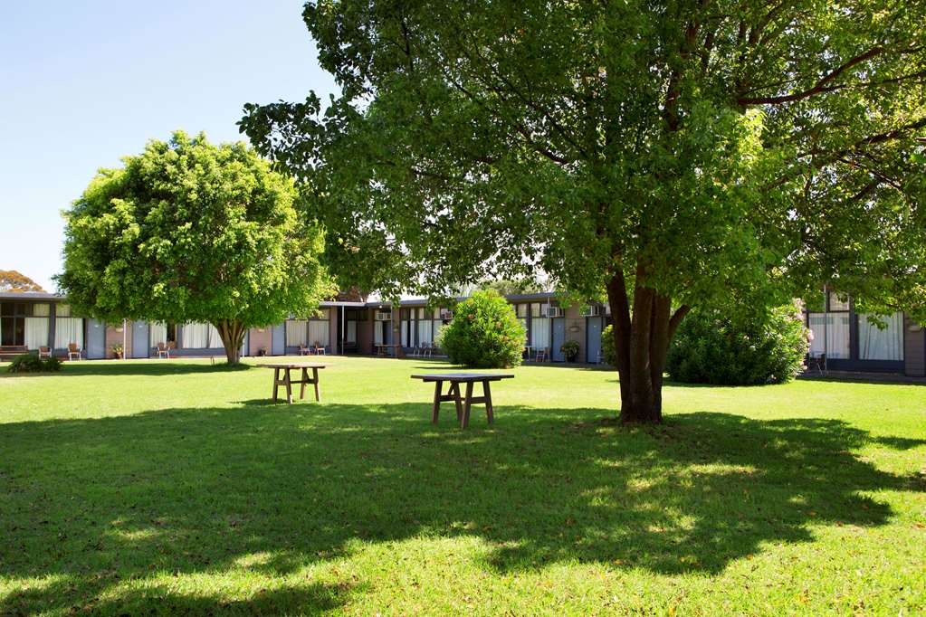 Alberton SA Perths Hotel