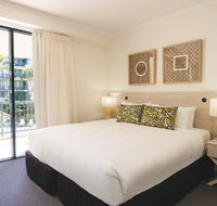 Oaks Seaforth Resort - Perths Hotel