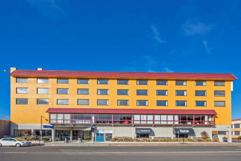 Burnie Central Townhouse Hotel - Perths Hotel 0