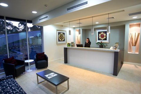 Quest Campbelltown Serviced Apartments - Perths Hotel 1
