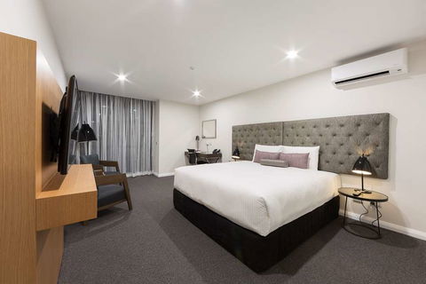 Avenue Hotel Canberra - Perths Hotel 2