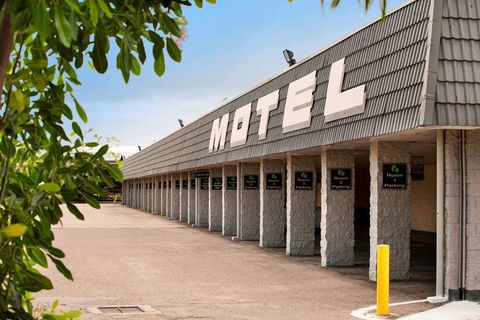 Dalrymple Motel - Perths Hotel 0