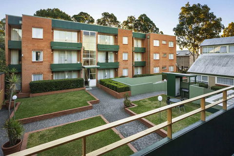 APX Apartments Parramatta - Perths Hotel 1