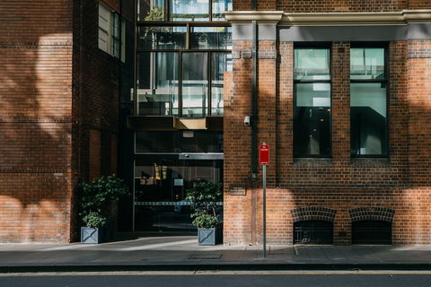 The Old Clare Hotel - Perths Hotel 0