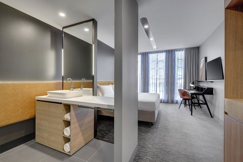 Vibe Hotel Canberra - Perths Hotel 43