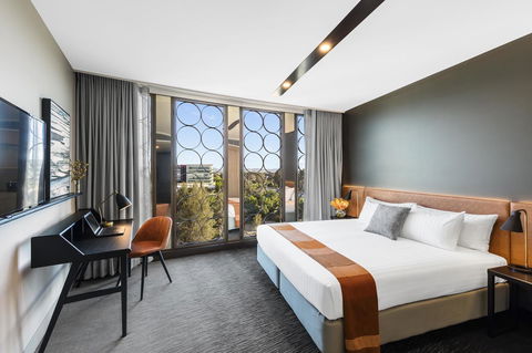 Vibe Hotel Canberra - Perths Hotel 2